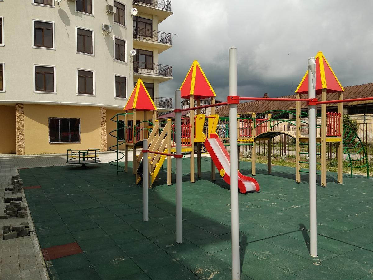 Apartments Na Beregu Sochumi Exterior foto